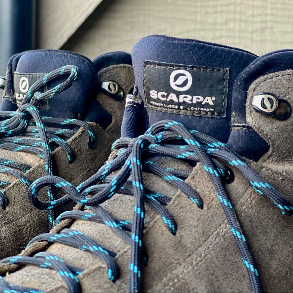 Scarpa Women’s Mojito Hike GTX Gray and Blue Hiking Boots